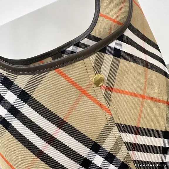 Official First Bag Ru BURBERRY Small Check Bag Shoulder 0609